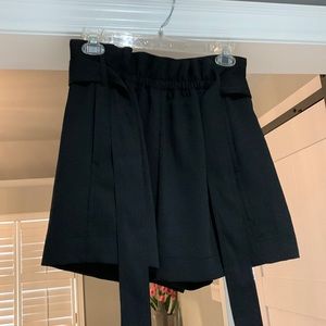 Wilfred Paperbag Short